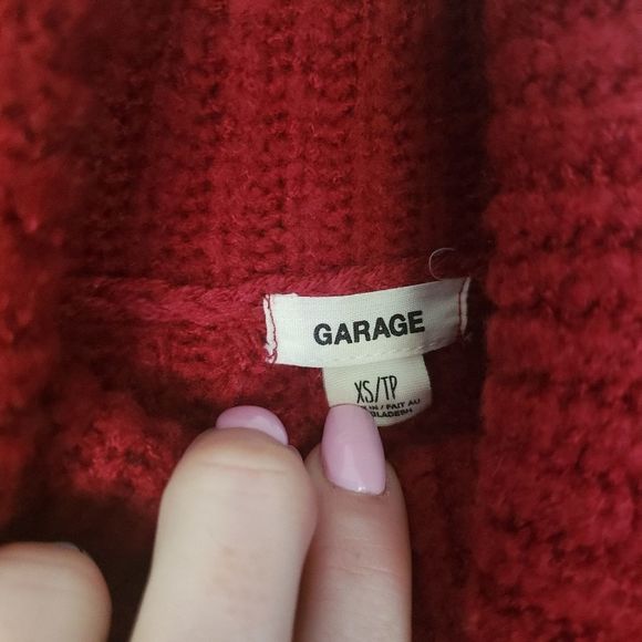 Garage Red waffle knit turtle neck sweater XS - Picture 3 of 6